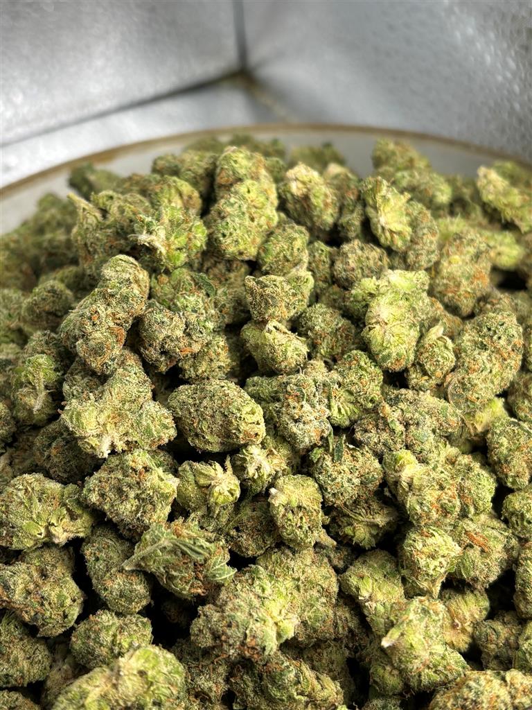 Sour Og Kush Indoor Smalls